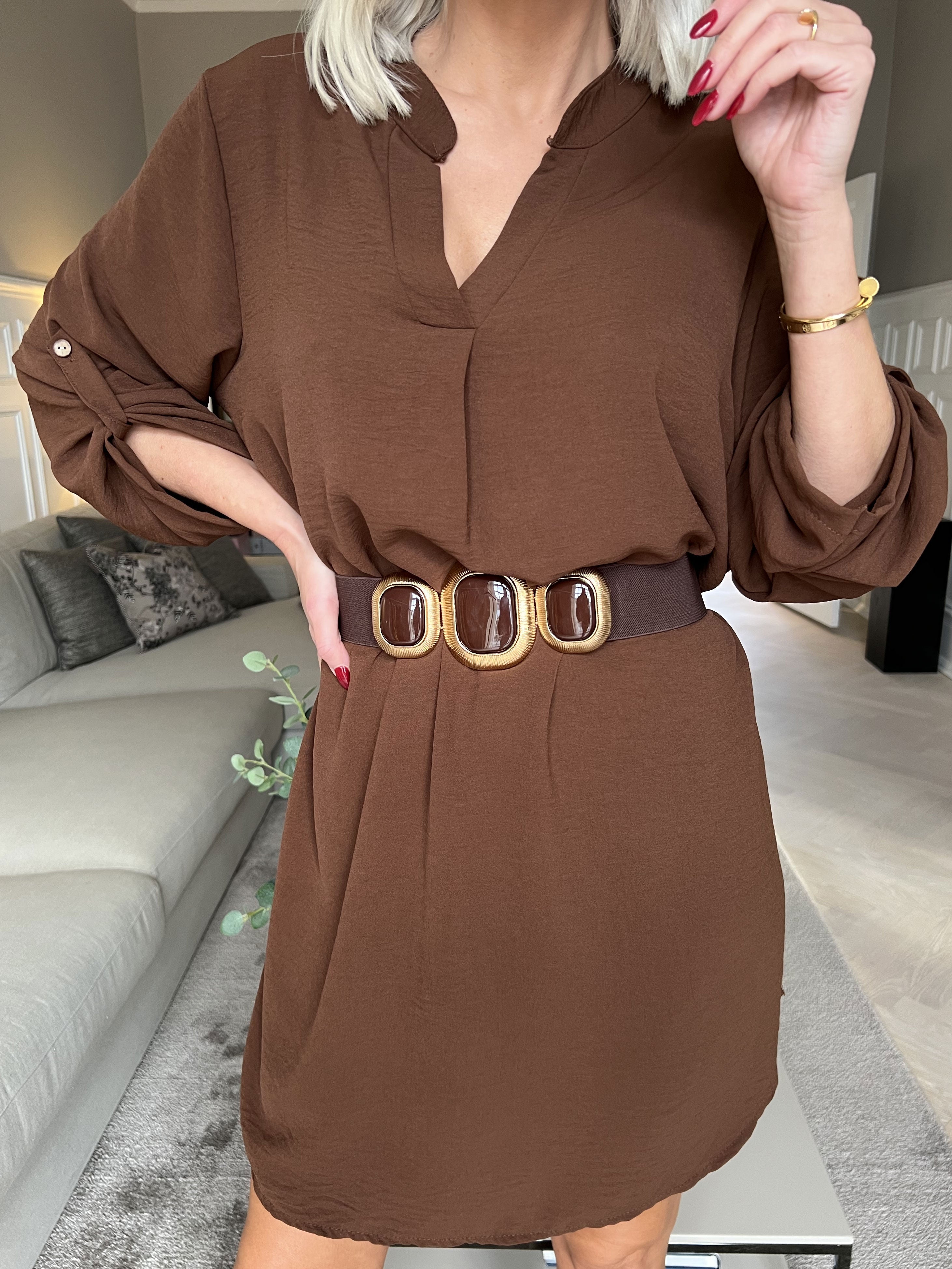 Domenica - Midjebälte med guldspännen